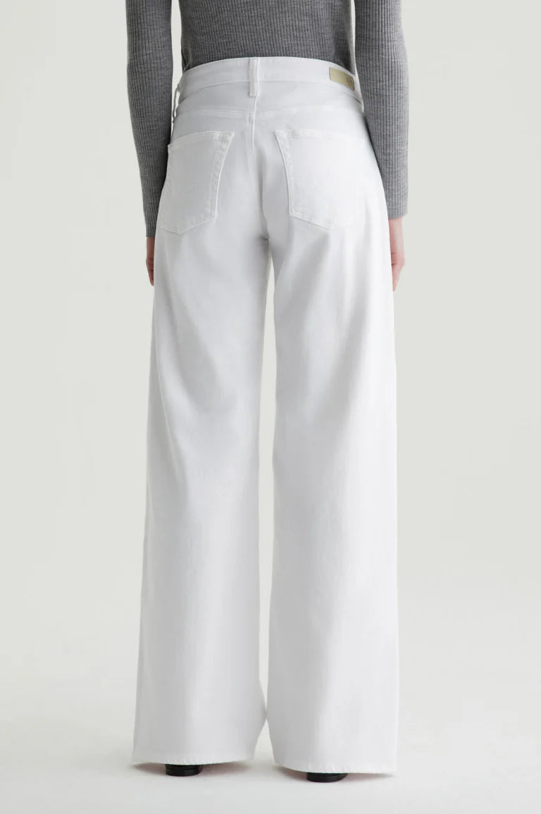 Adria - Gallery White
