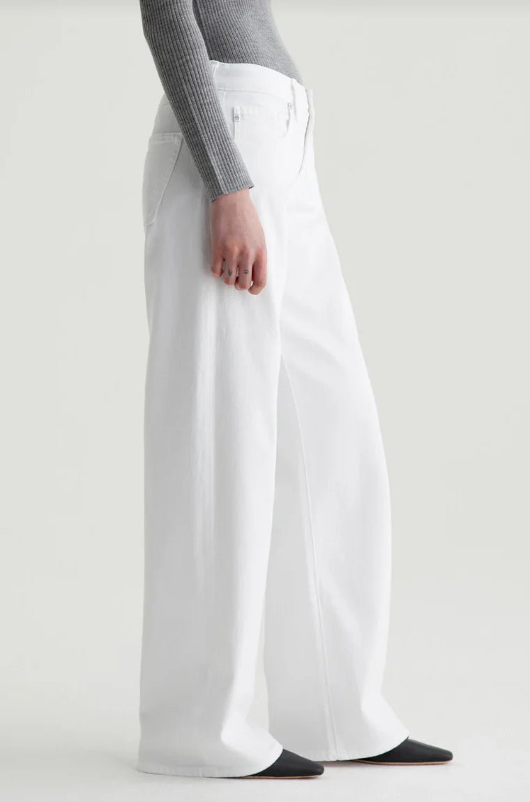 Adria - Gallery White