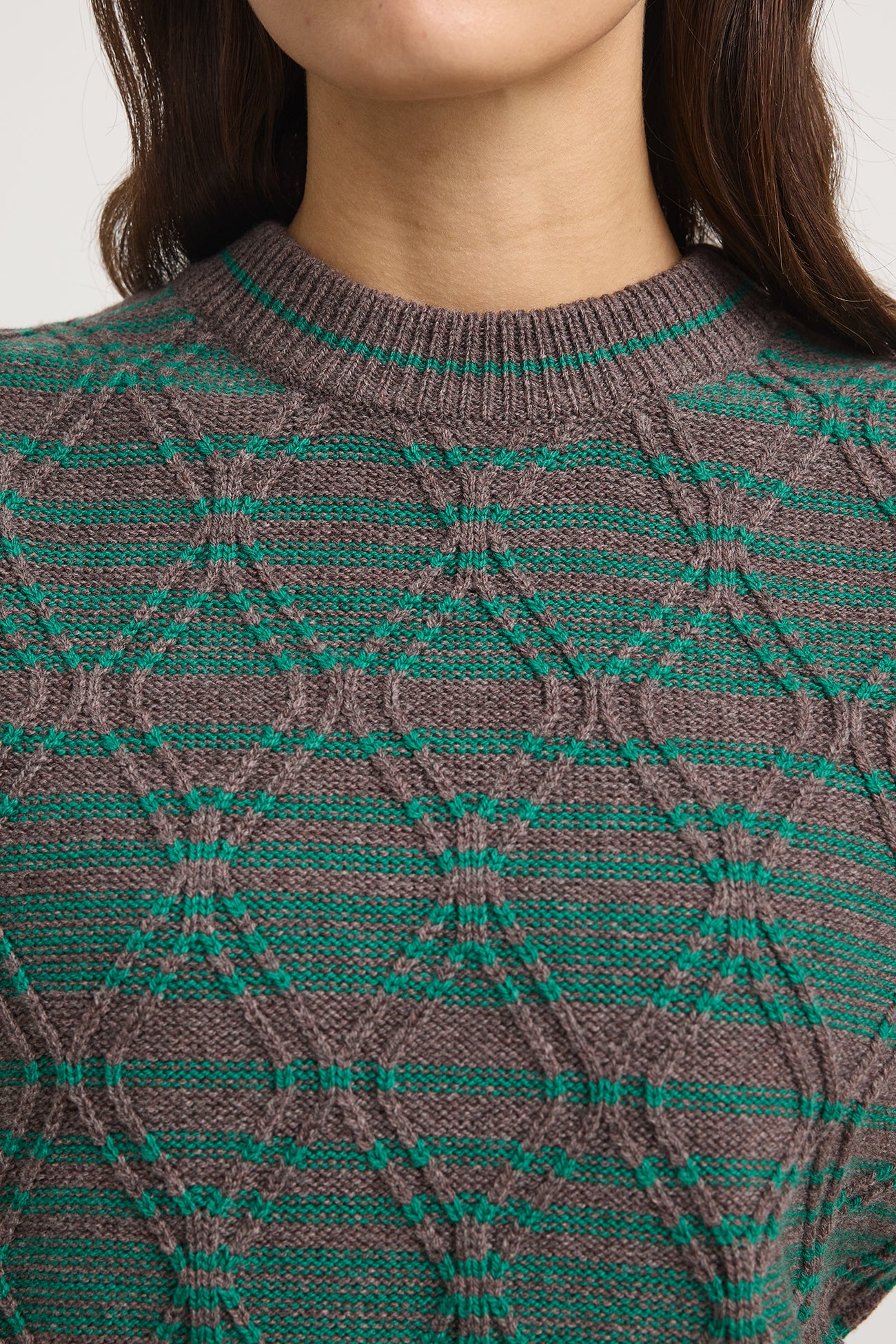 Diamond Cable Vest - Mocha