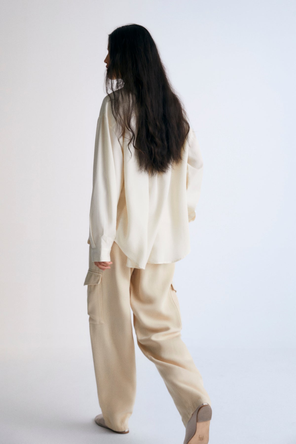 Chios Womens Cargo Pant - Macadamia