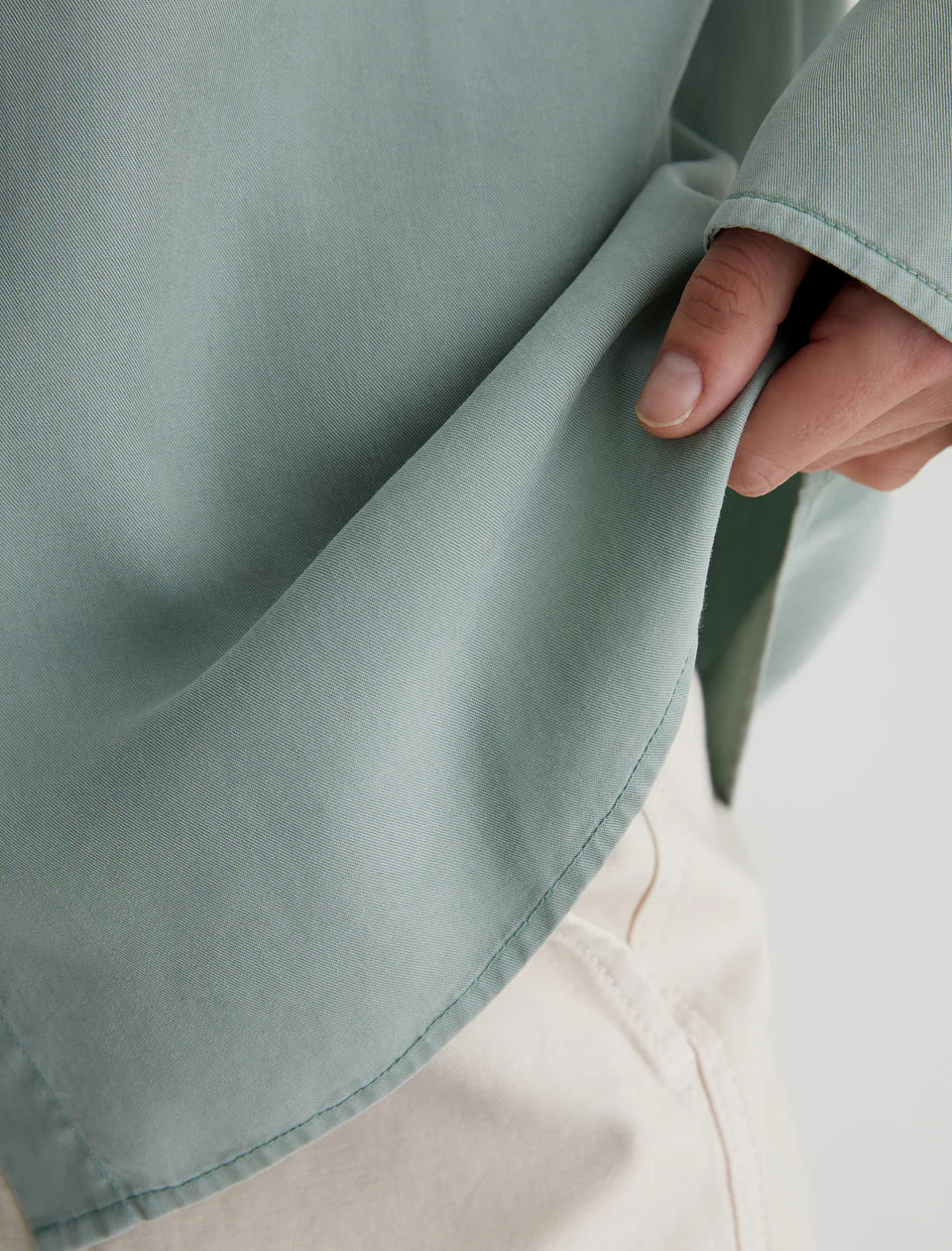 Leny Shirt - Matcha Latte