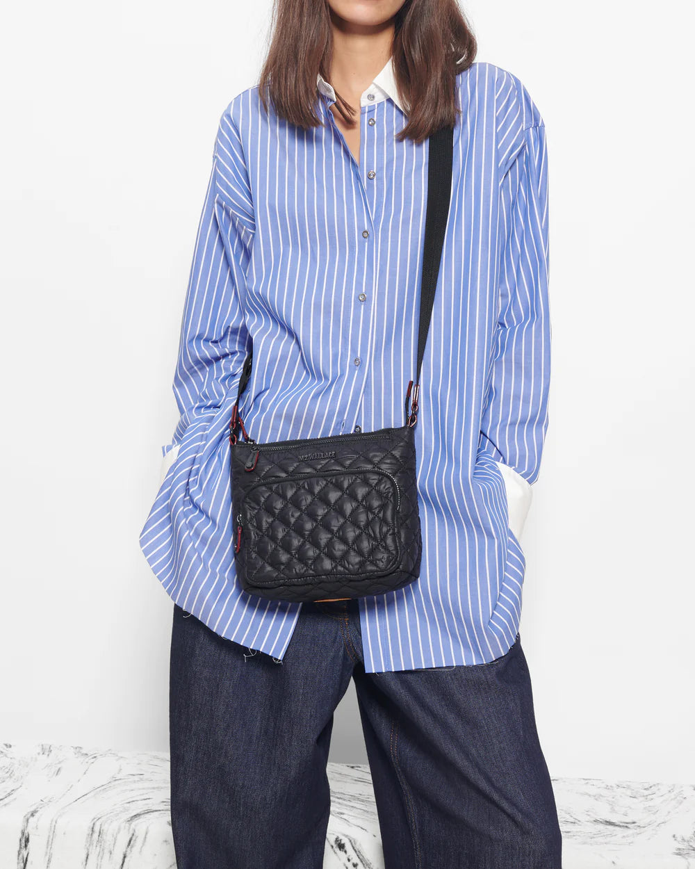 Metro Scout Crossbody Deluxe Bag - Black