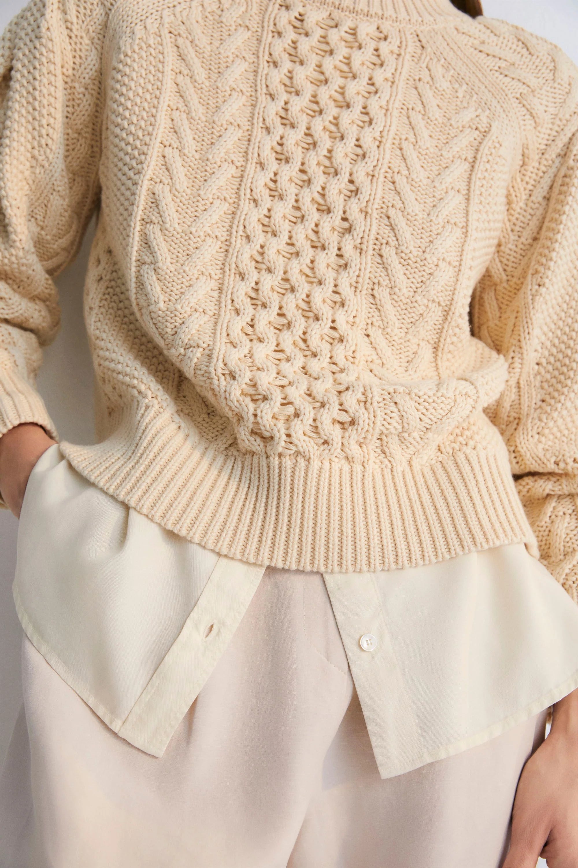 Quios Woman Jumper - Macadamia