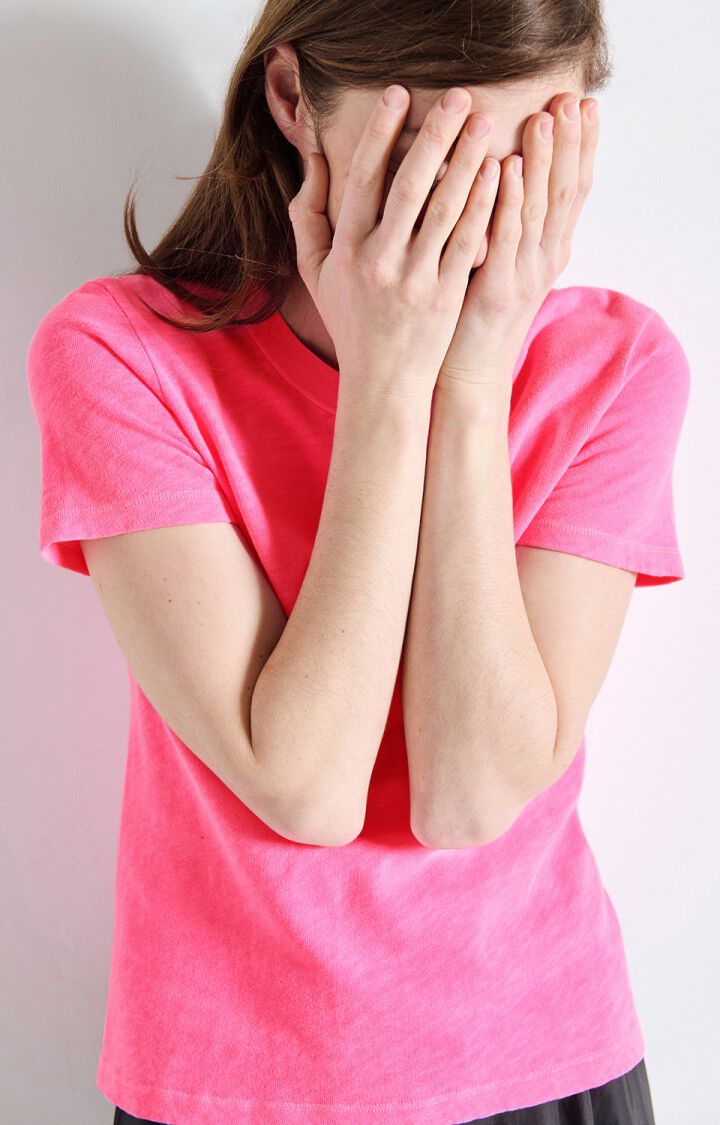 SON28G Tee - Fluorescent Acid Pink
