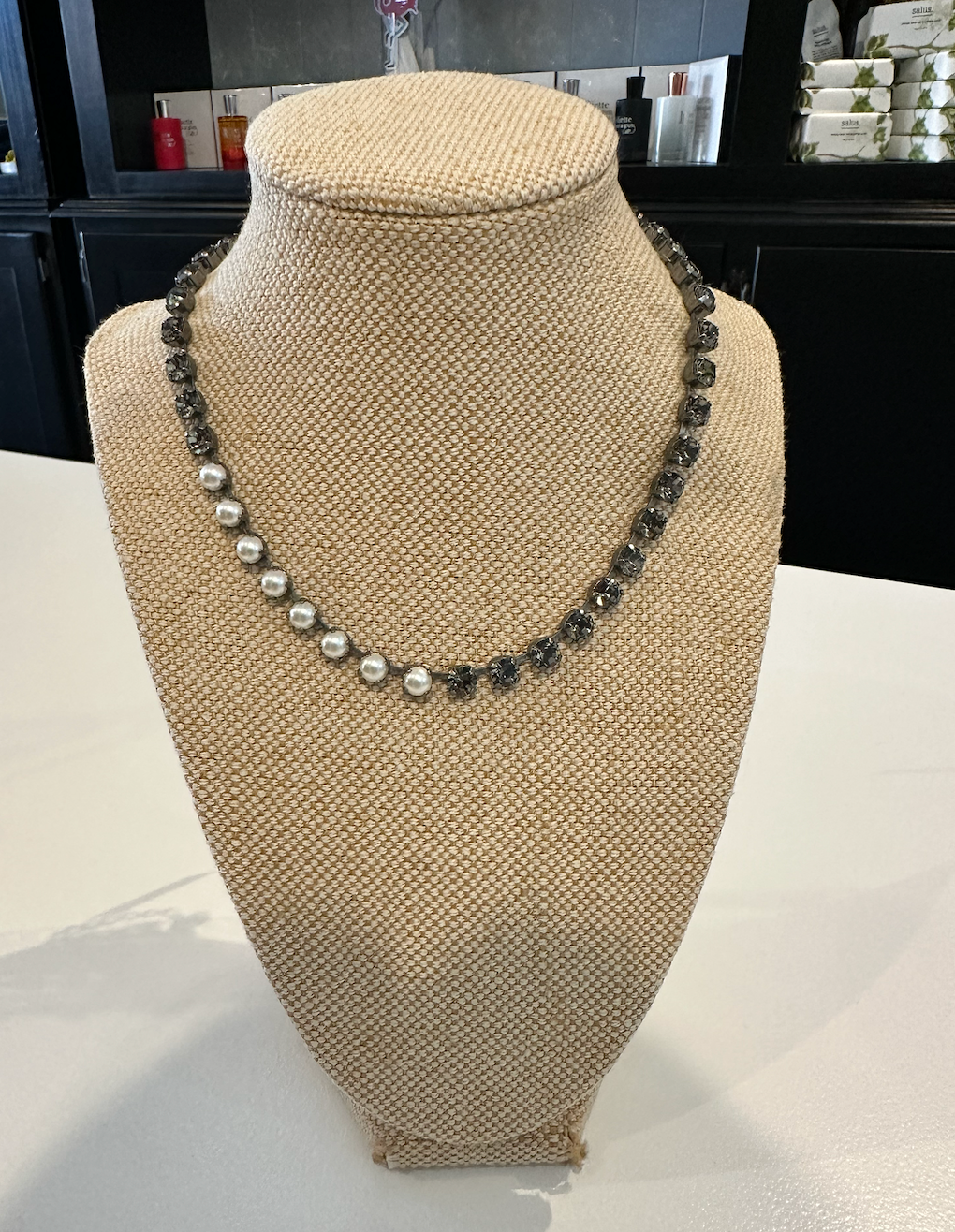 Aurora Rocks Mini Choker - Pearl Black Diamond