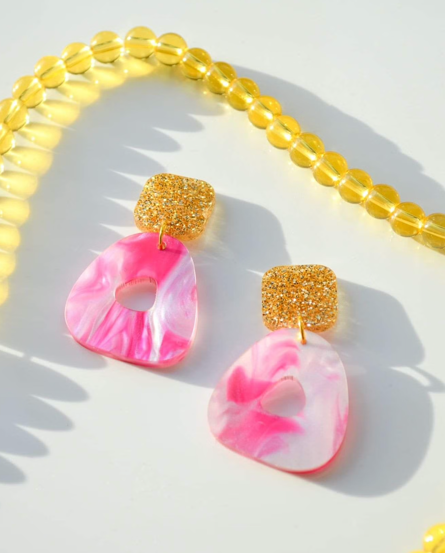Maia Earring - Magenta