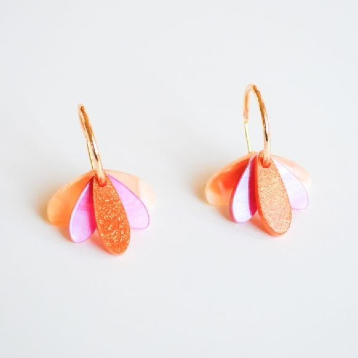 Happy Hour Earrings - Peach/Pink