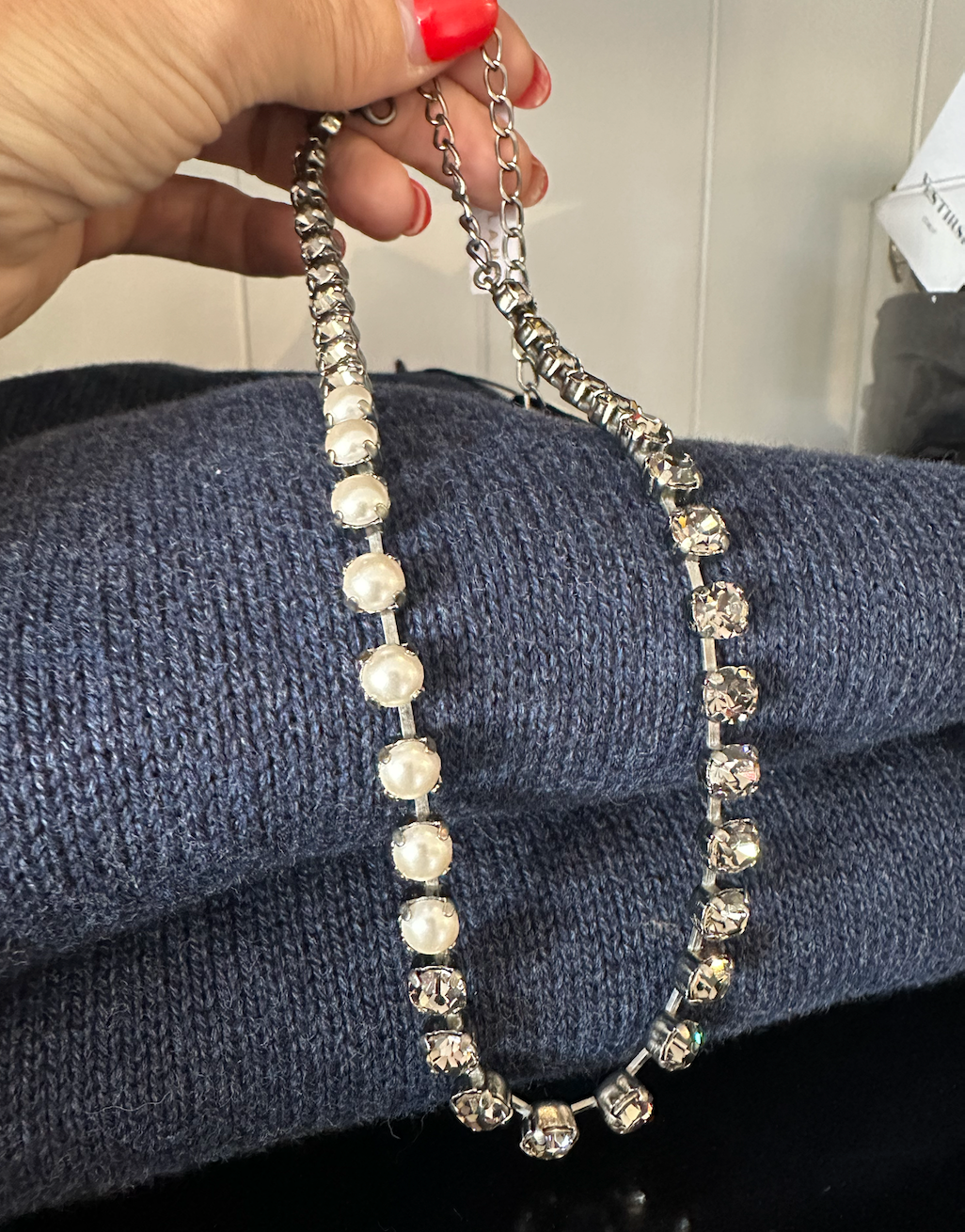 Aurora Rocks Mini Choker - Pearl Black Diamond