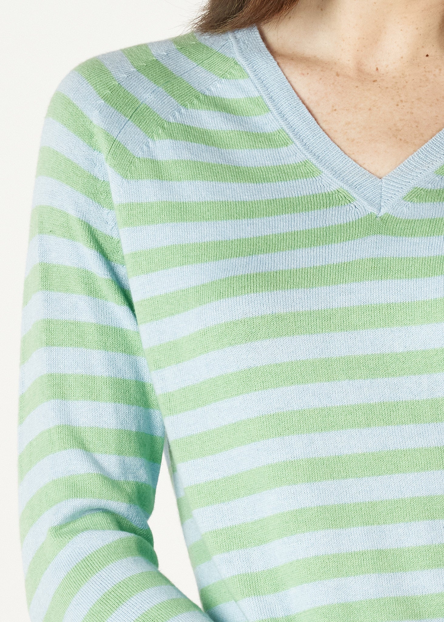Essential Stripe V Neck - Sky