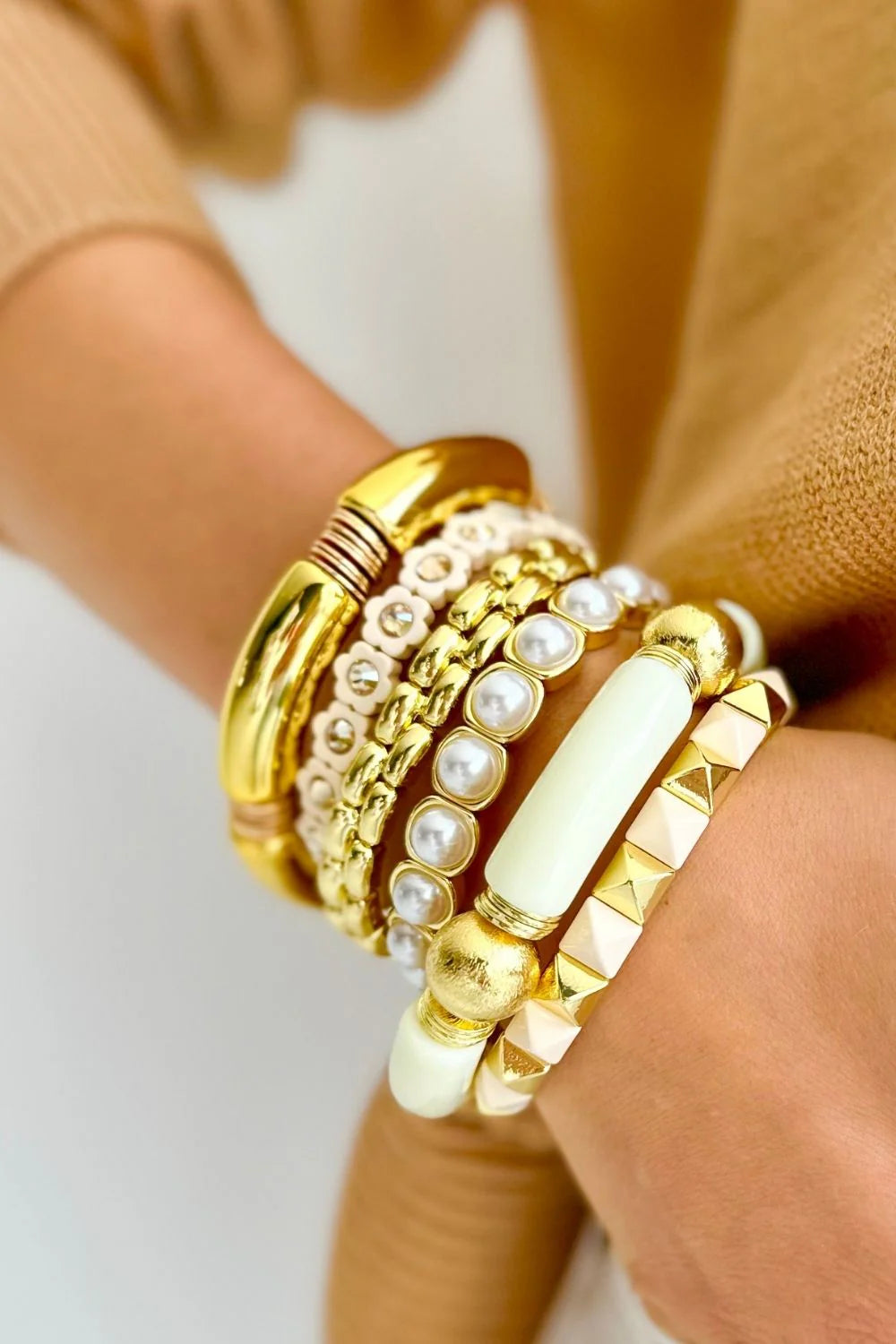 Chunky Cream & Gold Bracelet