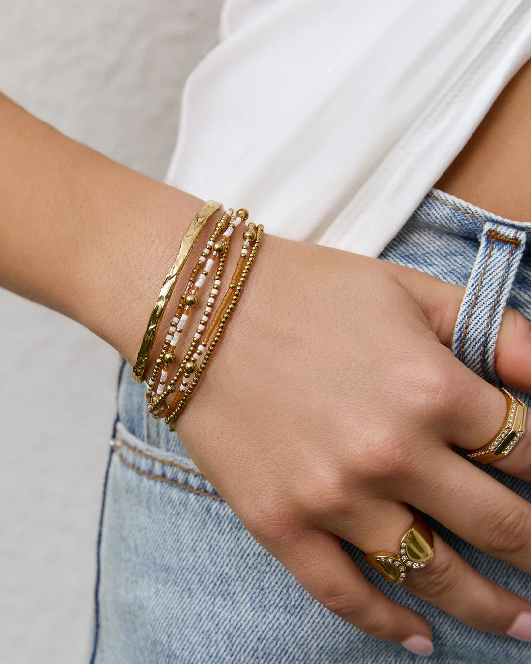 Nellie Bracelet - Mango