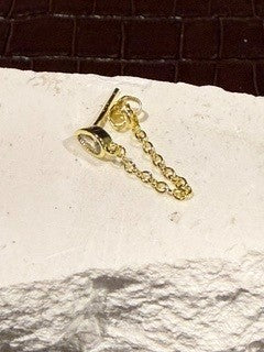 Gold Star Thread Thru Clear Stone Huggies
