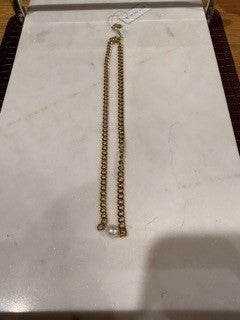 Gold and Pearl Necklace