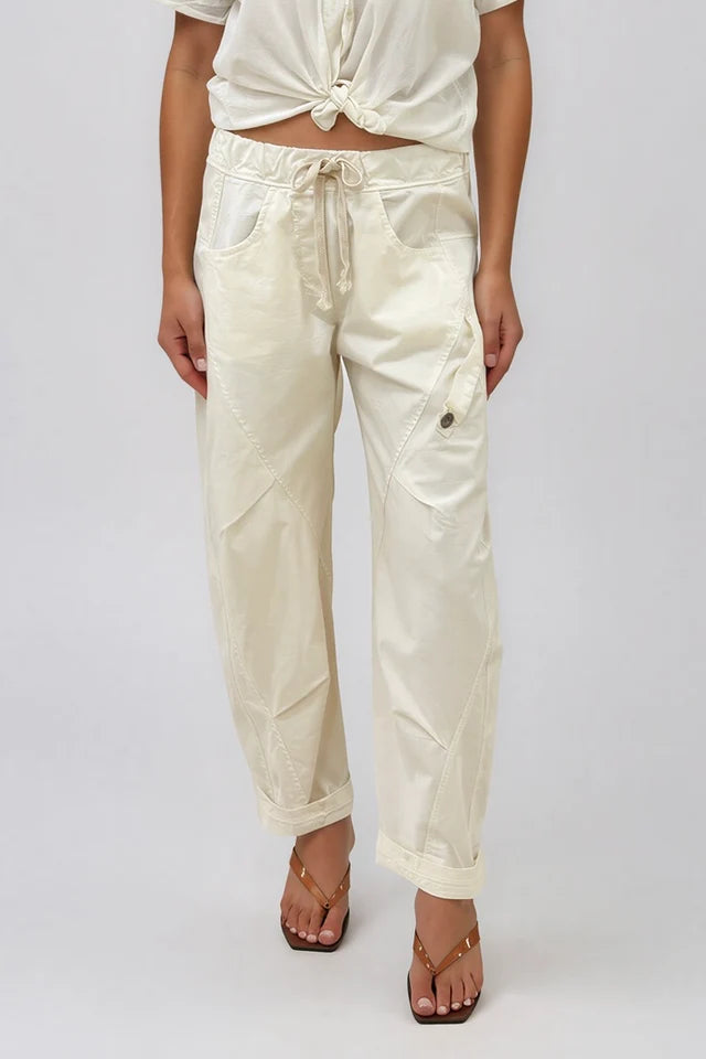 Lucia Barrel Cargo Pants - Cream