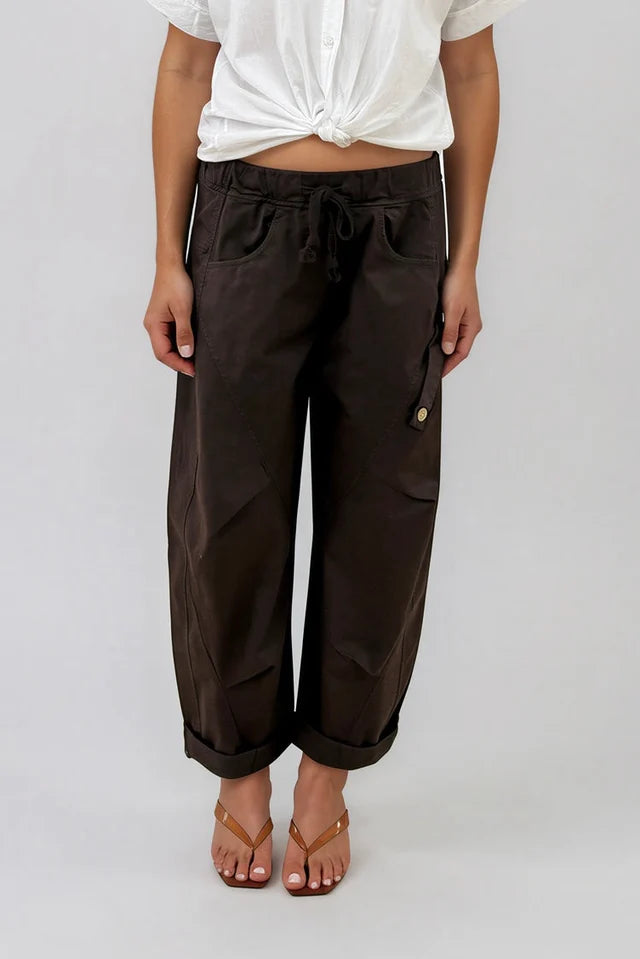 Lucia Barrel Cargo Pants - Chocolate