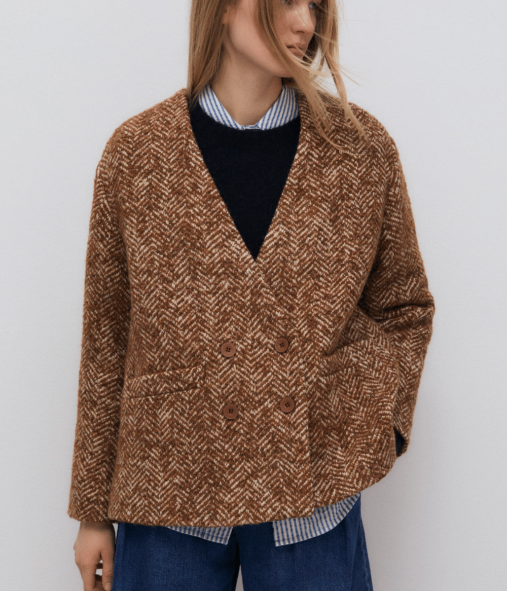 Daniela Blazer - Camel Touch