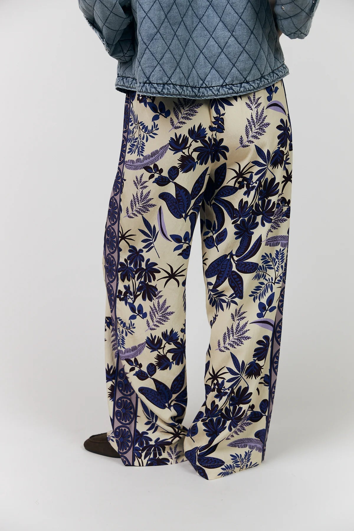 Vicky Pant - Flower Print