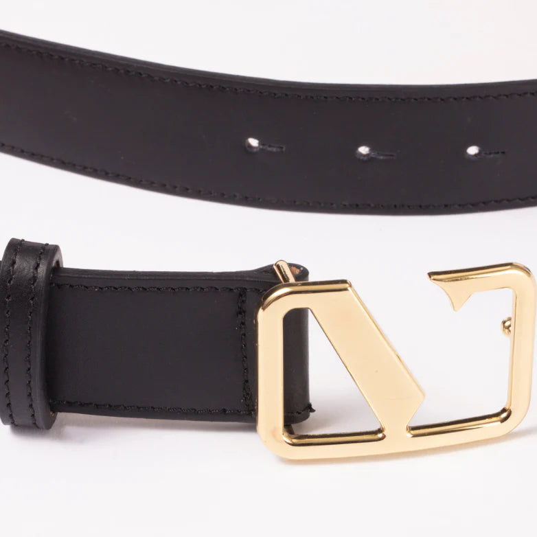 Victoria Black Smooth Leather Belt